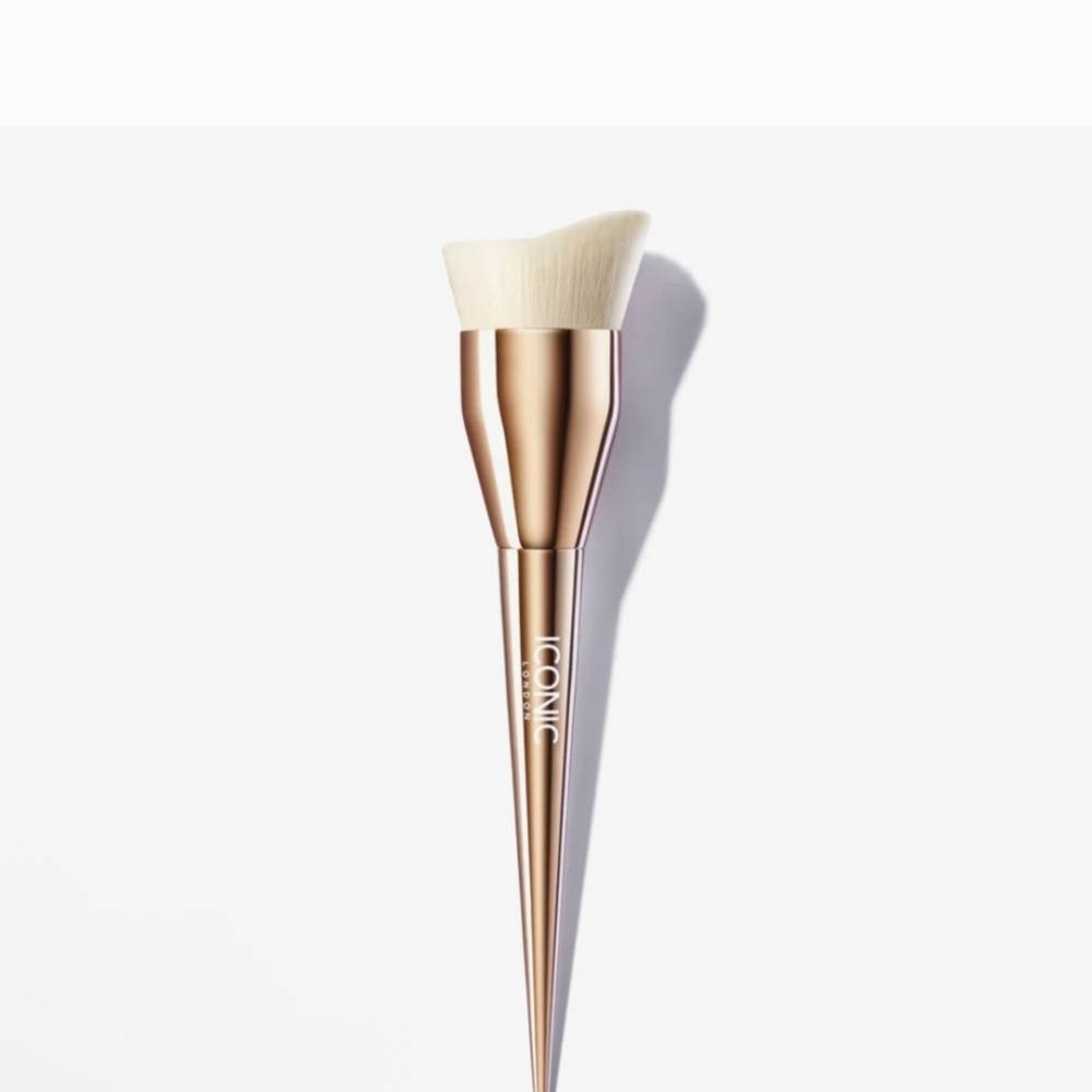 Iconic London Glossong  Gold Makeup Brush